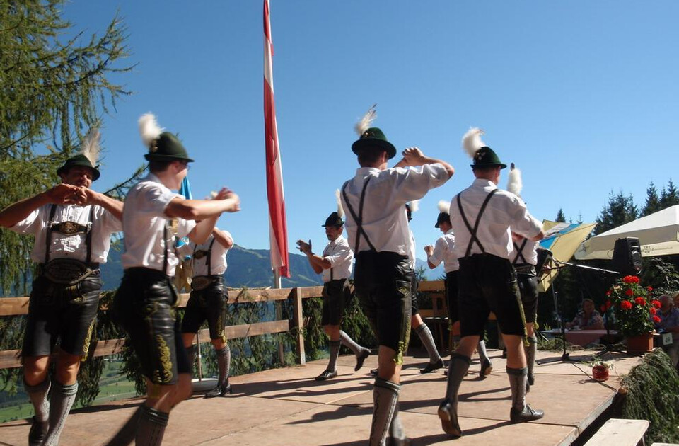 Schuhplattler Huggenberg | © Schuhplattler Weissbachler