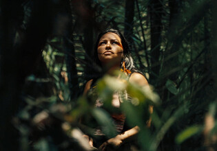 04_YANUNI_J01© Richard Ladkani_Polyfilm