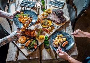 mama-thresl-hotel-leogang-restaurant-bbq-lifestyle