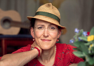Martina Schwarzmann 2020-3383_c_Gregor_Wiebe_k