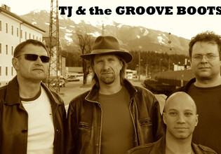 TJ & the Groove Boots | © TJ & the Groove Boots