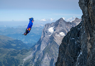 05_Schwerelos02_cPeter Fliagn c Joerg Mitter Limex