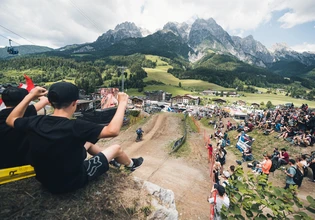 Downhill | © Moritz Ablinger