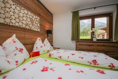 urlaub-auf-dem-bauernhof-leogang-ferienwohnung-zim