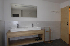 Waschtisch großes Bad