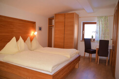 Zusätzliches Doppelzimmer große Wohnung