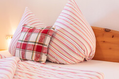 Bettwäsche inklusive