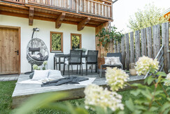 Privater umzäunter Garten mit Terrasse - App. #3