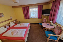 Doppelzimmer Lindenhof3 Doppelzimmer Lindenhof3