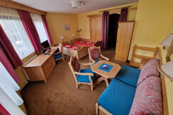 Hotelzimmer, Zimmeransicht, Doppelzimmer, Familien Hotelzimmer, Zimmeransicht, Doppelzimmer, Familien