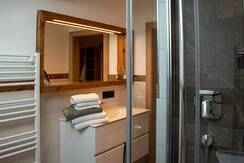 badezimmer-ferienwohnung-stoeckl-leogang