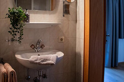 dusche-ferienwohnung-hanna-leogang