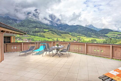Terrasse mit Panoramablick Terrasse mit Panoramablick
