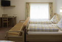 Doppelzimmer mit Aufbettung