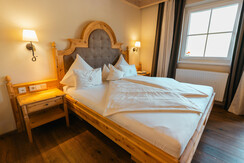 7_focus-media_web_komfortzimmer-heimat1