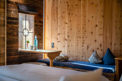 mama thresl_hotel_leogang_credit_by_guenter_standl