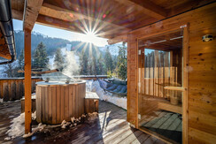 mama thresl_hotel_leogang_credit_by_guenter_standl