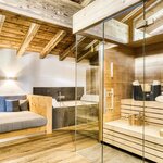 Photo of Suite, separate toilet and shower/bathtub, sauna