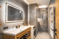 20251127_PocherguetlInnen_042-HDR_klein