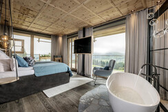 Schlafzimmer mit Badewanne Schlafzimmer mit Badewanne