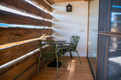 Balkon / Sitzgelegenheit