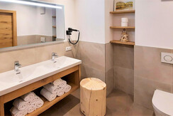 Bad Natur Loft FichtenWald