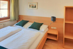 Schlafzimmer 2, EschenWald